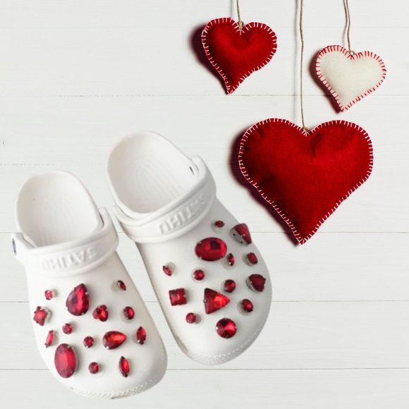 Ruby Red Glass Rhinestone Shoe Charms - Picture 9 of 10